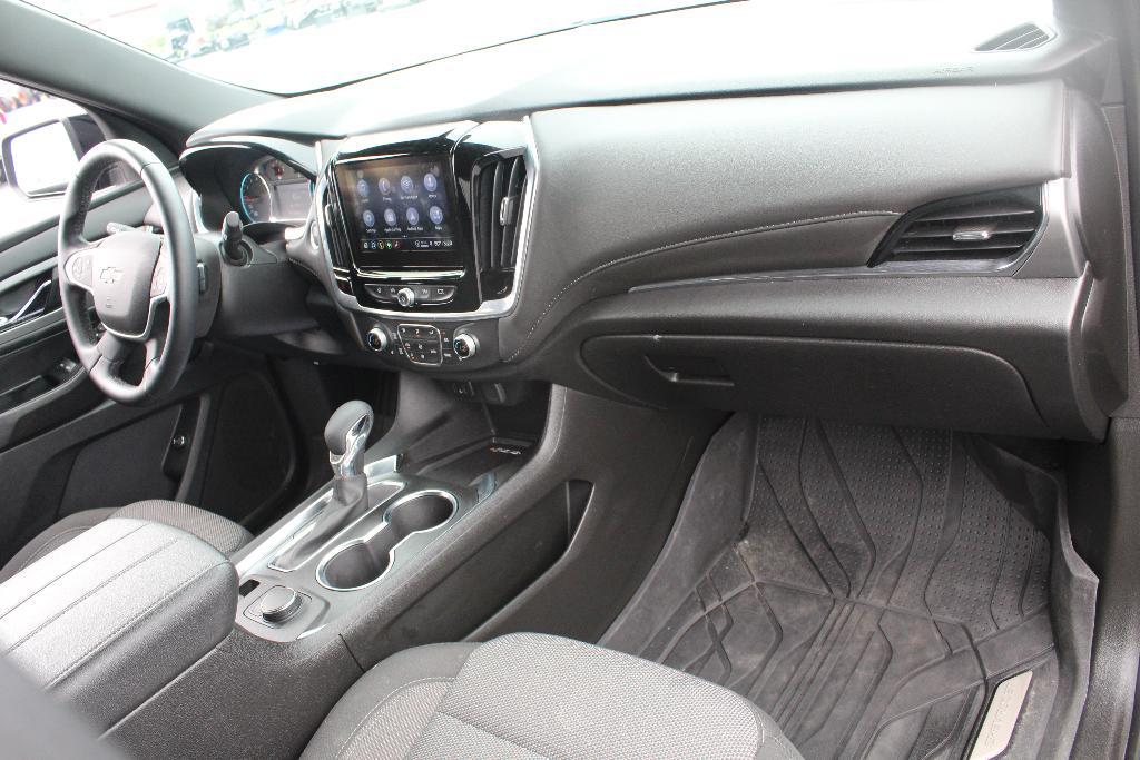 used 2023 Chevrolet Traverse car, priced at $33,295