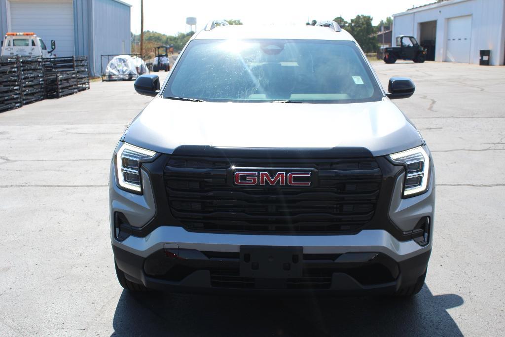 new 2026 GMC Terrain car, priced at $34,010