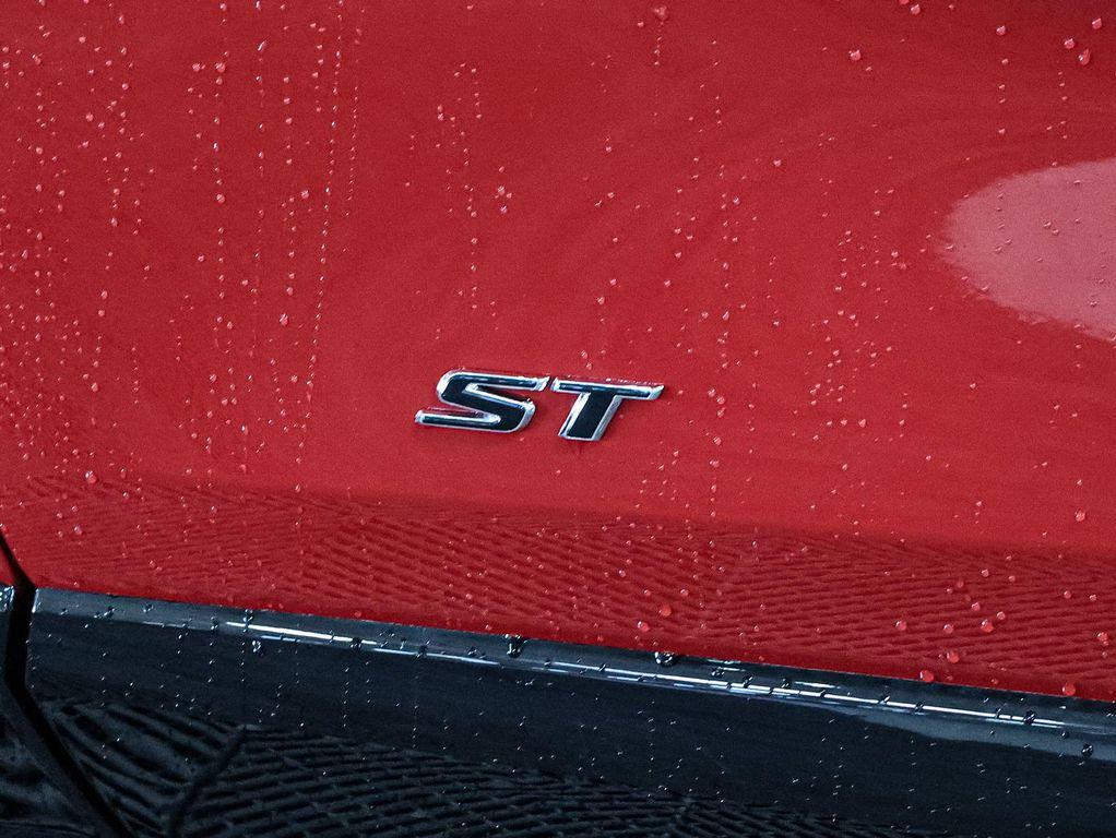 new 2026 Buick Encore GX car, priced at $29,262