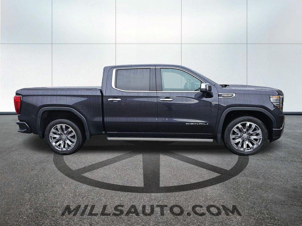 used 2023 GMC Sierra 1500 car, priced at $45,575