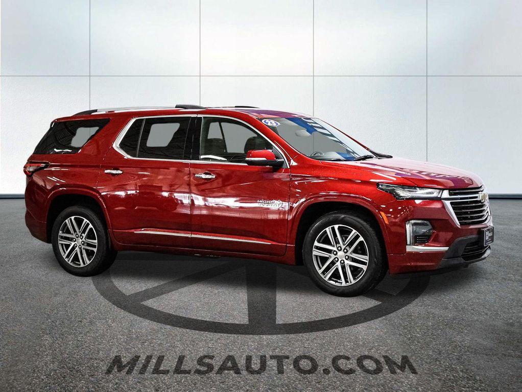 used 2023 Chevrolet Traverse car, priced at $33,266
