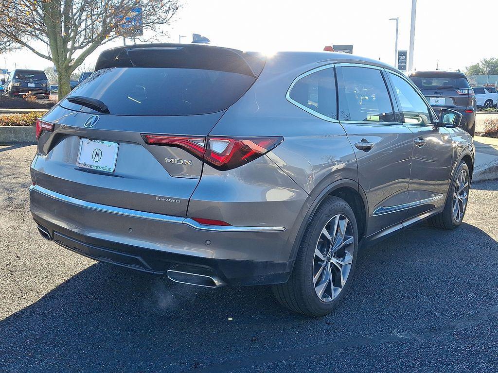 used 2023 Acura MDX car, priced at $39,900