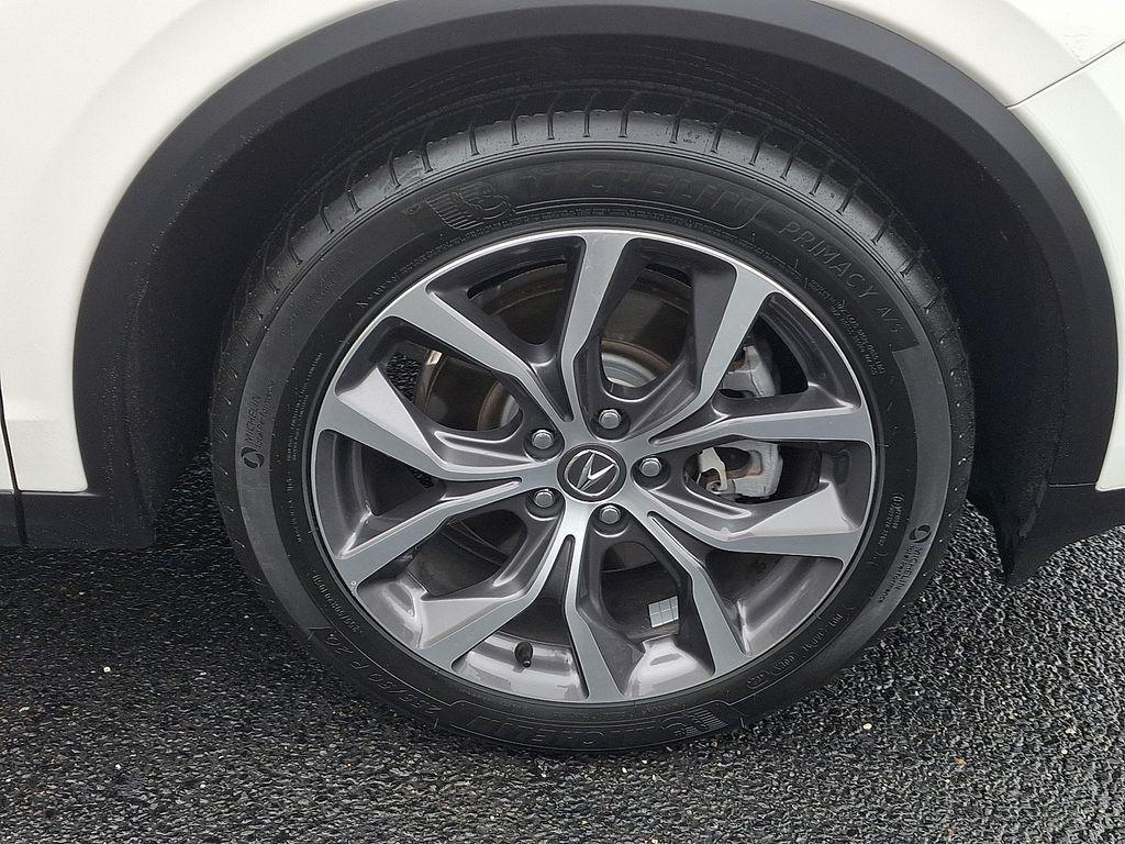 used 2024 Acura MDX car, priced at $37,000