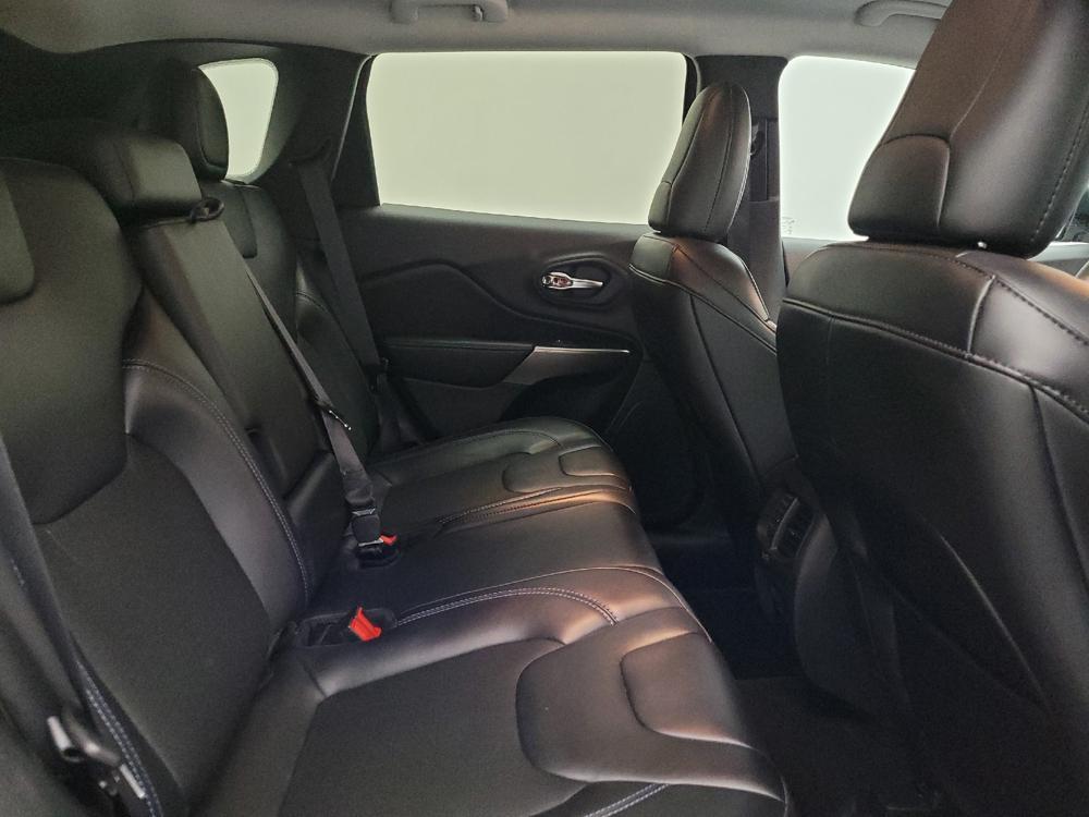 used 2020 Jeep Cherokee car, priced at $22,395