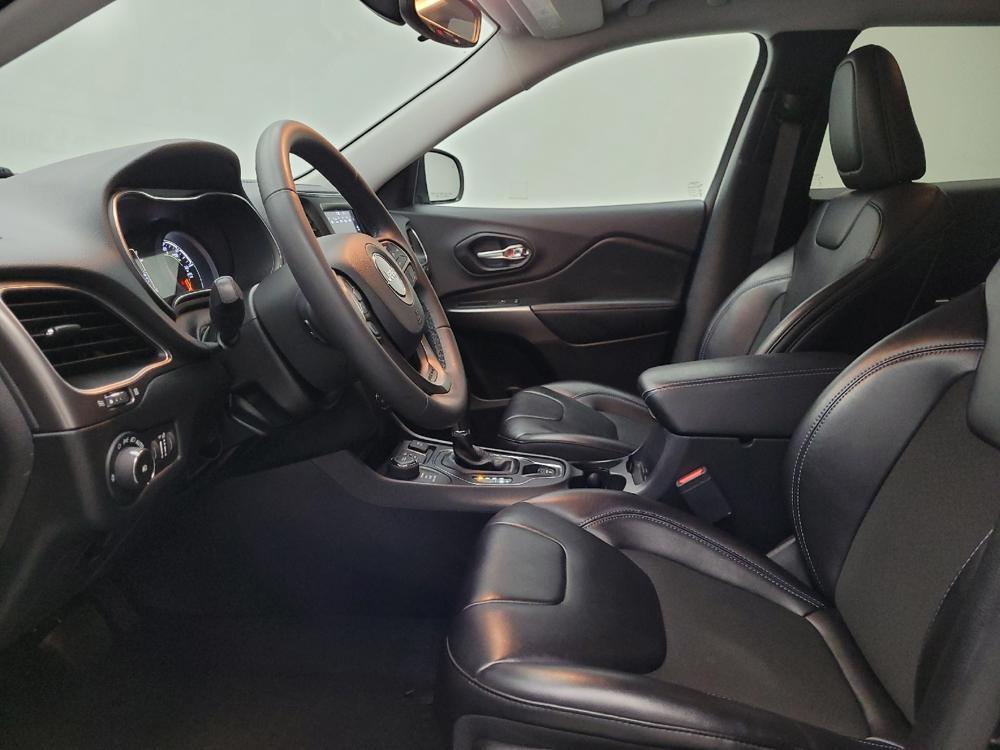 used 2020 Jeep Cherokee car, priced at $22,395