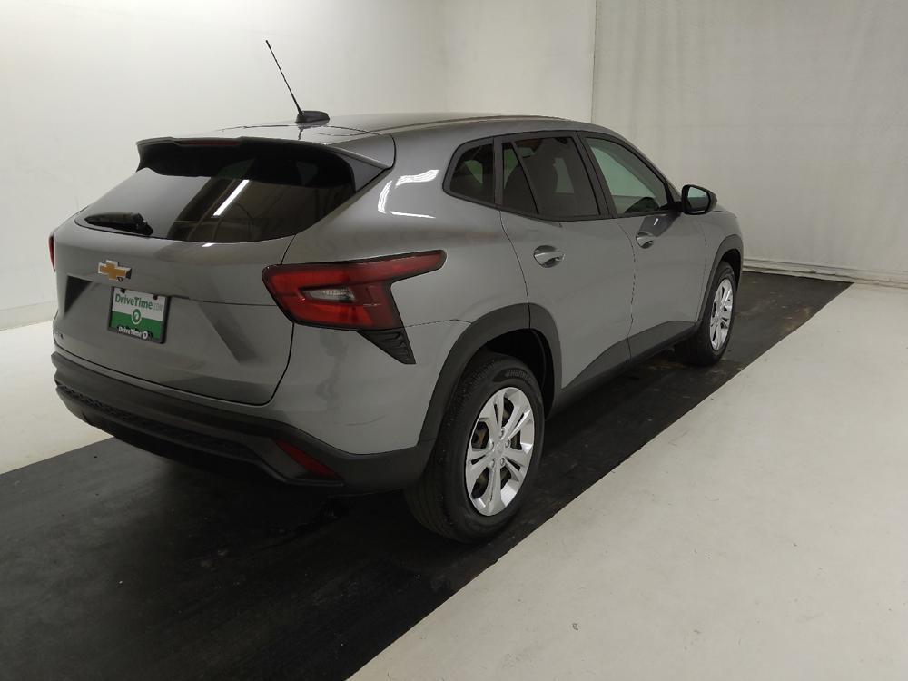 used 2024 Chevrolet Trax car, priced at $20,595