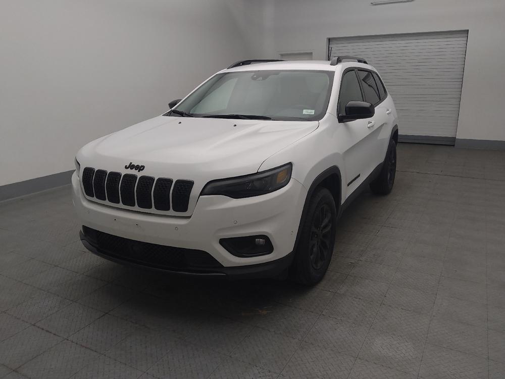 used 2023 Jeep Cherokee car, priced at $20,495
