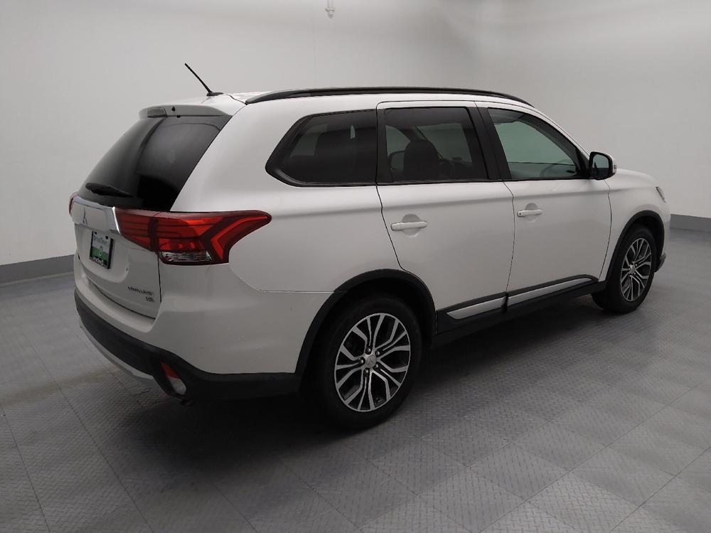used 2016 Mitsubishi Outlander car, priced at $16,495