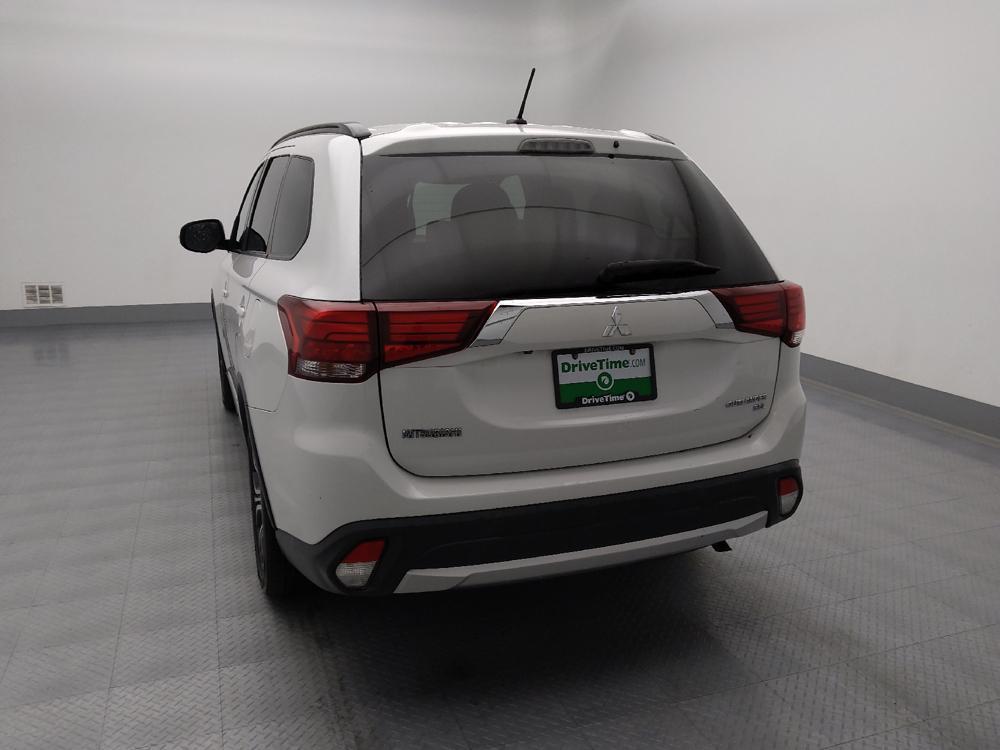 used 2016 Mitsubishi Outlander car, priced at $16,495
