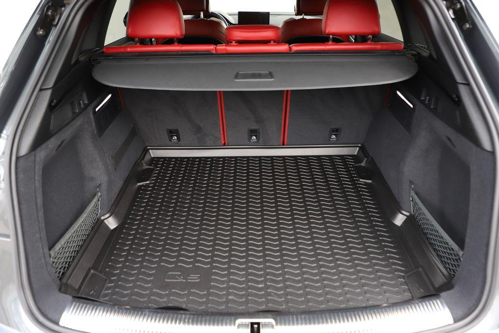 used 2024 Audi SQ5 car, priced at $51,990