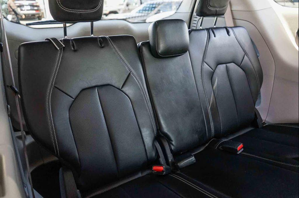 used 2024 Chrysler Pacifica car, priced at $22,076
