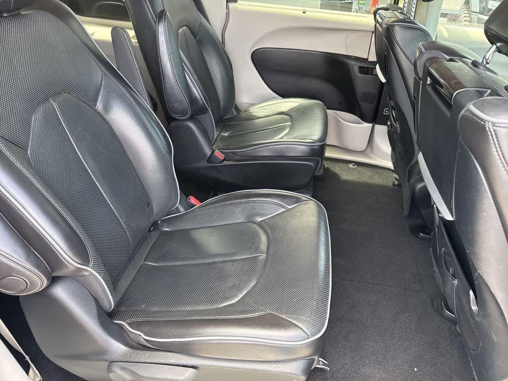 used 2019 Chrysler Pacifica Hybrid car, priced at $20,385