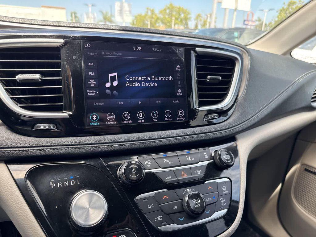 used 2019 Chrysler Pacifica Hybrid car, priced at $20,385