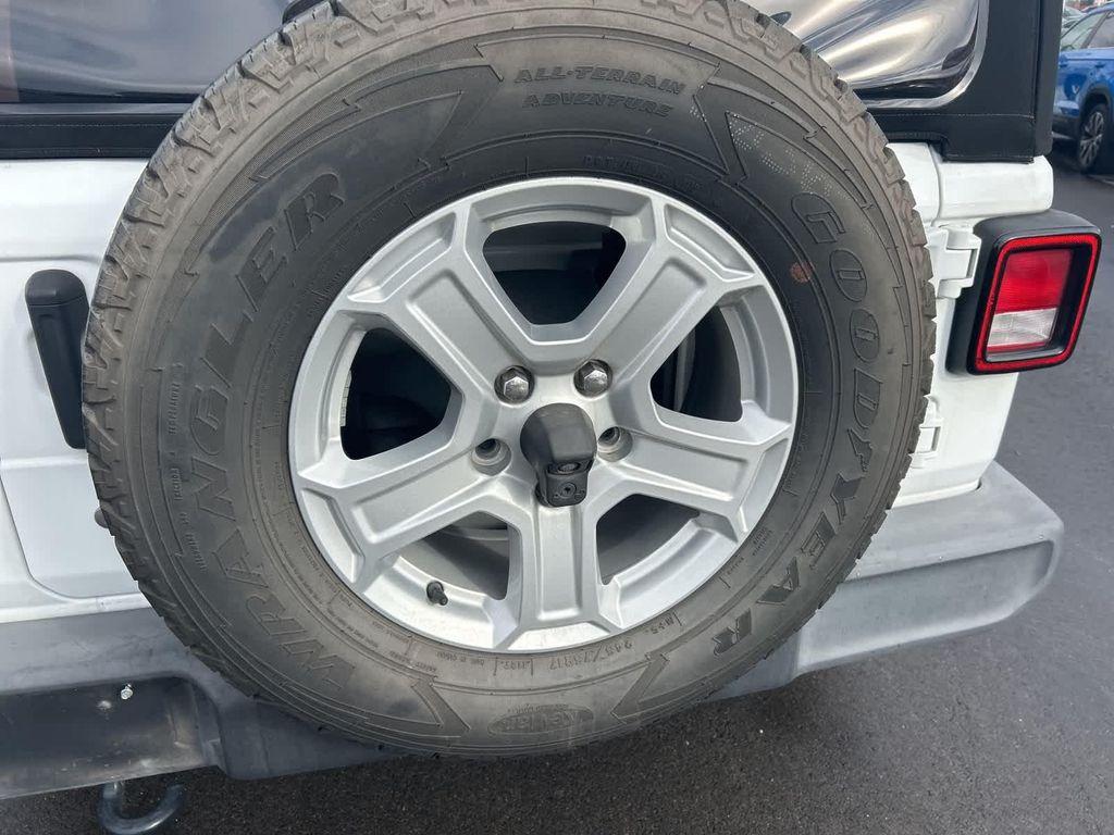 used 2018 Jeep Wrangler Unlimited car, priced at $22,972