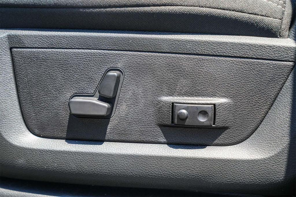 new 2025 Ram 2500 car, priced at $77,604