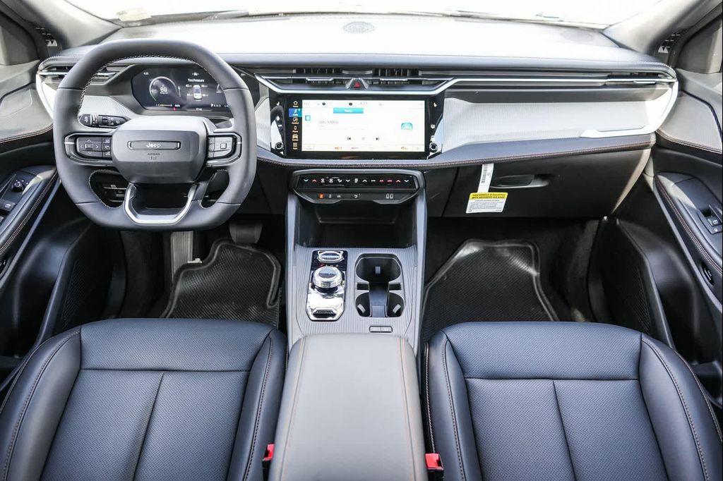 new 2026 Jeep Cherokee car, priced at $37,474