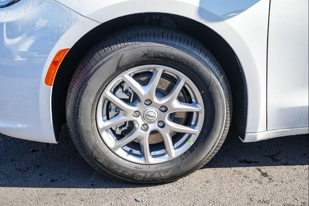 new 2026 Chrysler Pacifica car, priced at $37,514