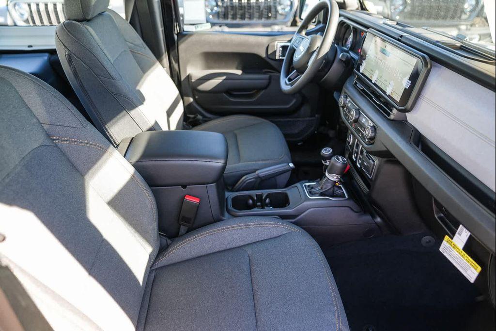 new 2026 Jeep Wrangler car, priced at $37,374