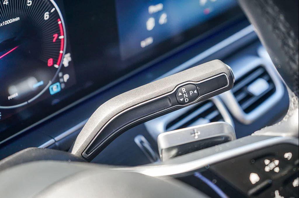 used 2025 Mercedes-Benz GLE 350 car, priced at $55,194