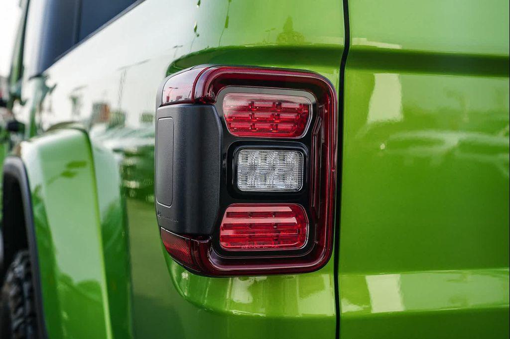 new 2026 Jeep Gladiator car, priced at $45,459