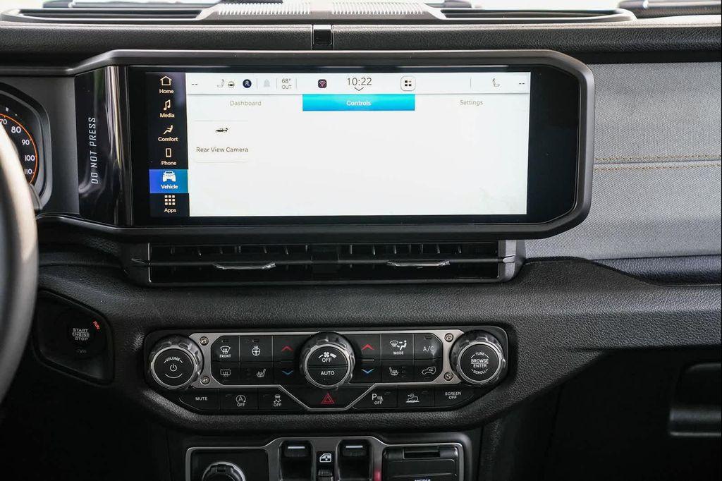 new 2026 Jeep Gladiator car, priced at $45,459