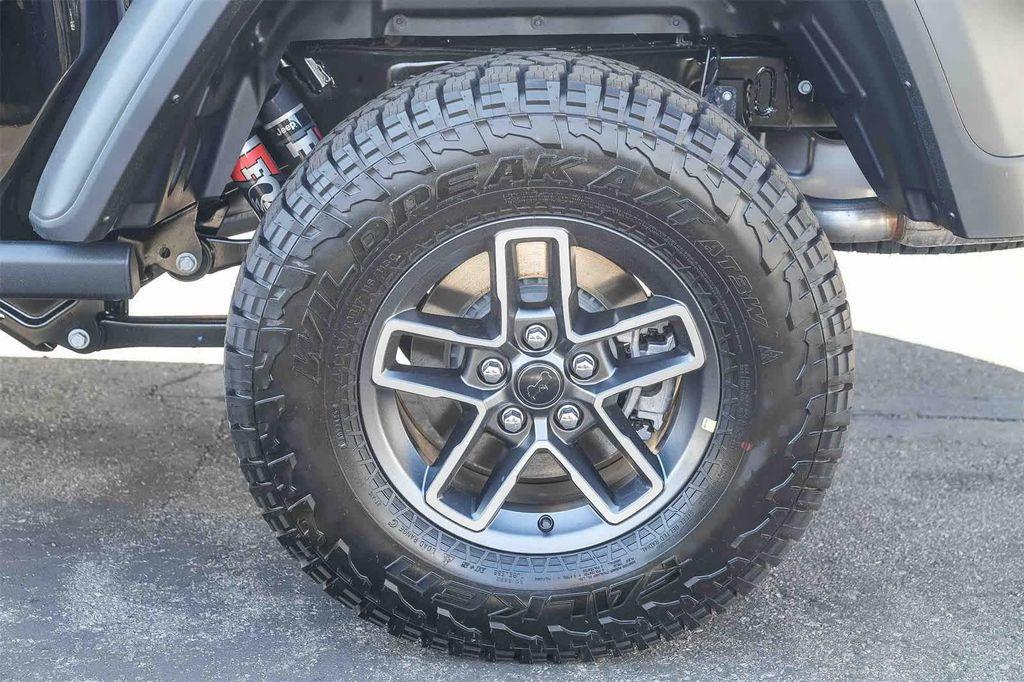 new 2026 Jeep Gladiator car, priced at $50,984