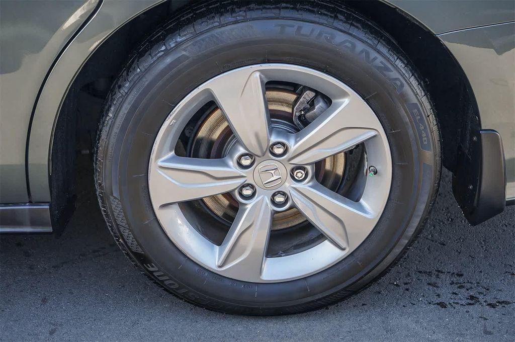 used 2018 Honda Odyssey car, priced at $24,991