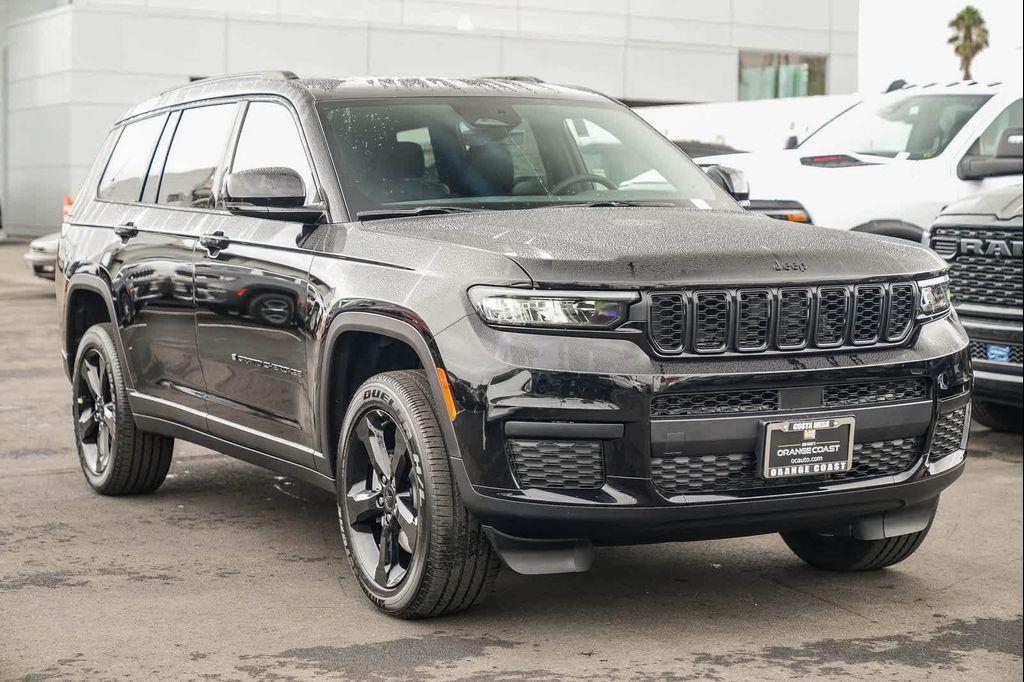 new 2025 Jeep Grand Cherokee L car, priced at $37,113
