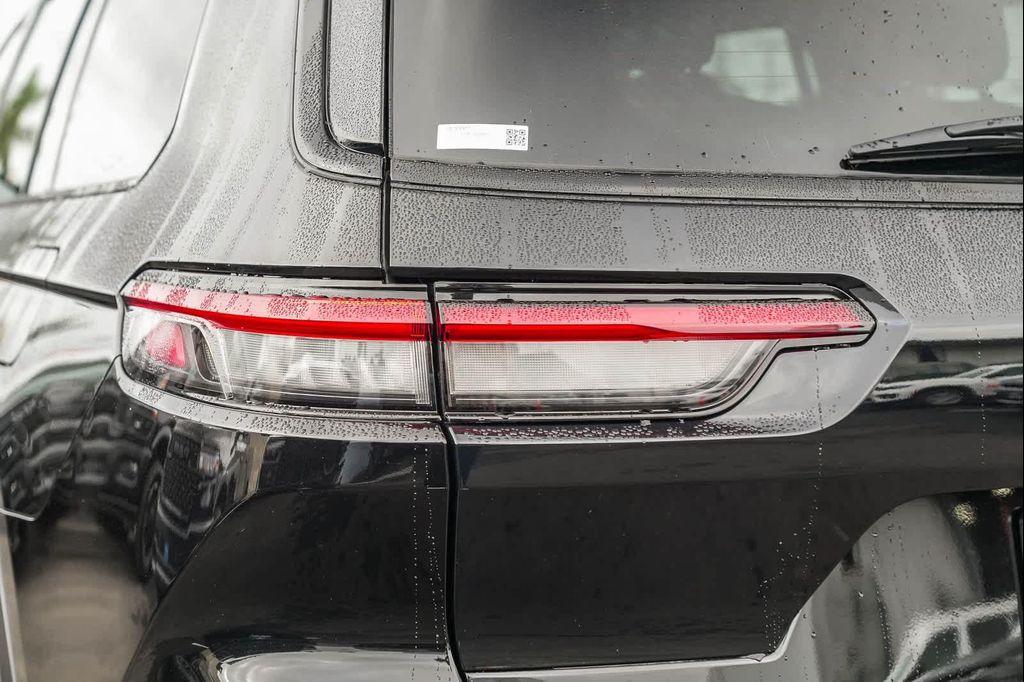 new 2025 Jeep Grand Cherokee L car, priced at $37,113