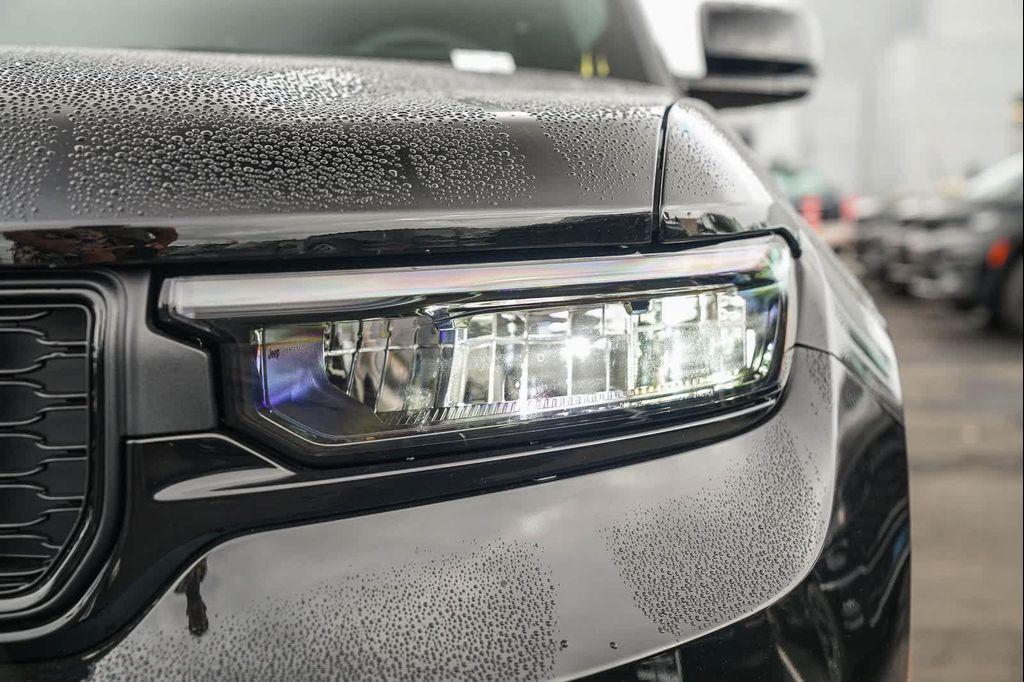 new 2025 Jeep Grand Cherokee L car, priced at $37,113