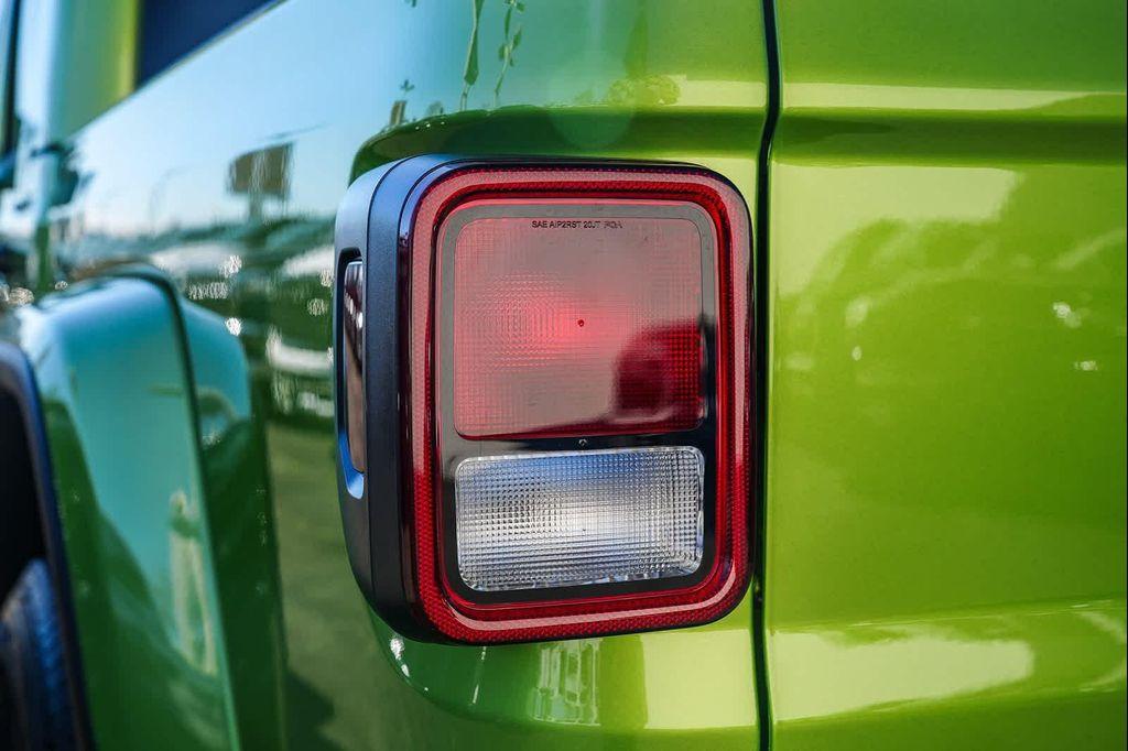 used 2025 Jeep Gladiator car, priced at $37,232