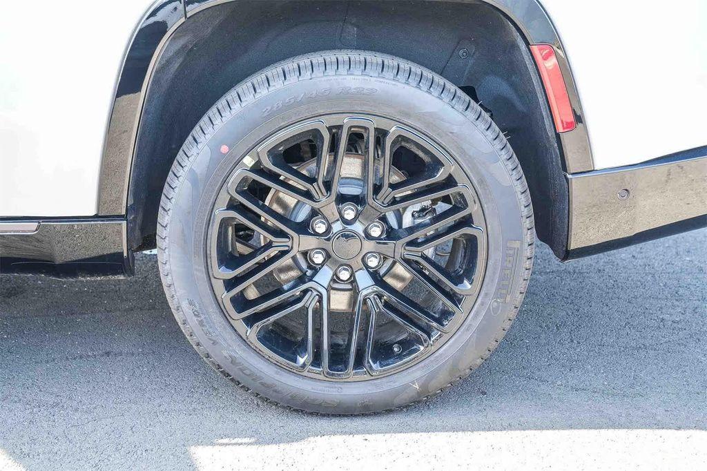 new 2026 Jeep Grand Wagoneer car, priced at $82,555