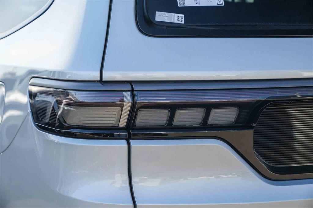 new 2026 Jeep Grand Wagoneer car, priced at $82,555