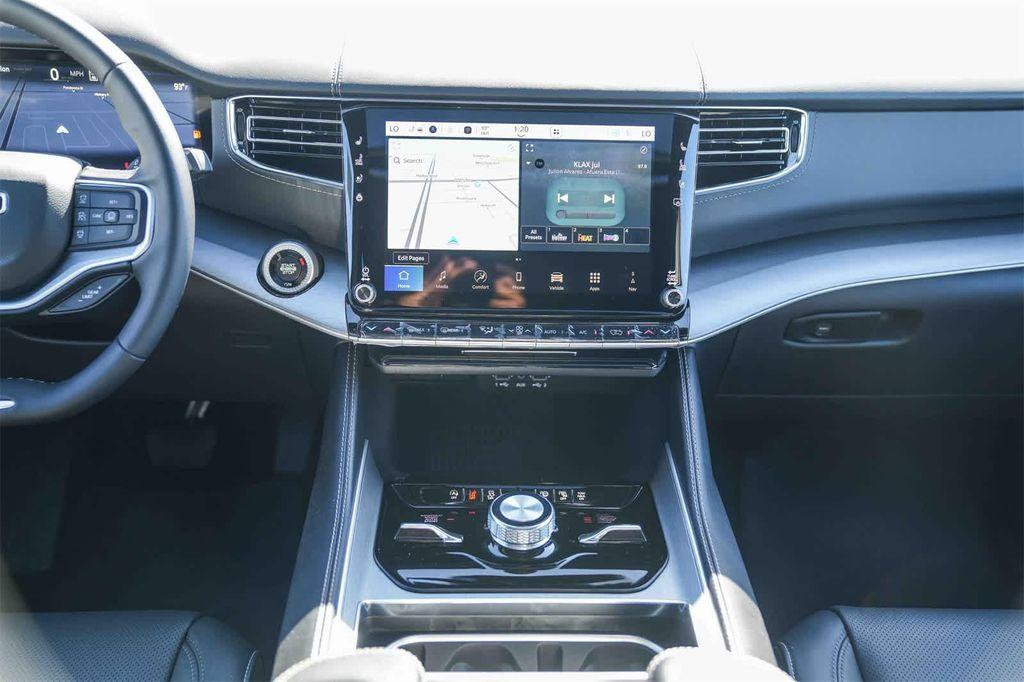 new 2026 Jeep Grand Wagoneer L car, priced at $80,629