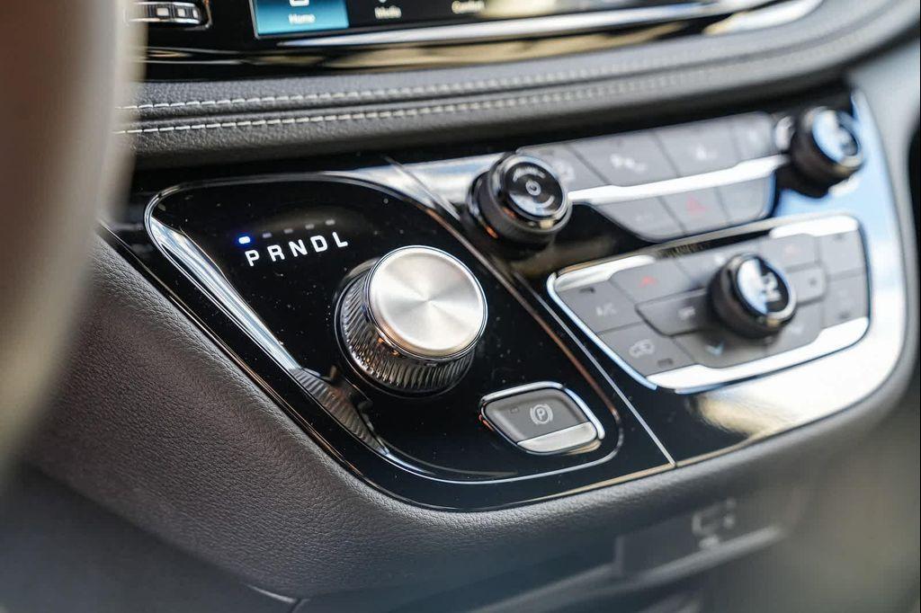 new 2026 Chrysler Pacifica car, priced at $39,234