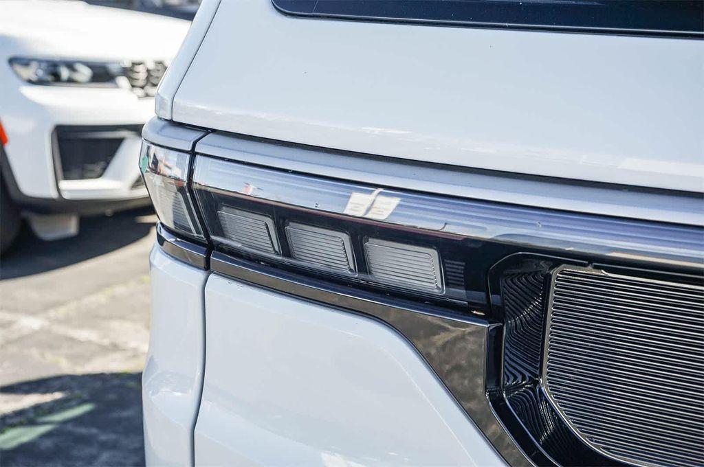 new 2026 Jeep Grand Wagoneer car, priced at $65,634