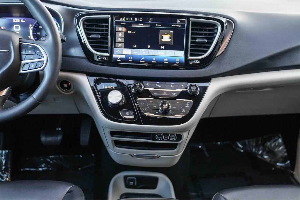 used 2023 Chrysler Pacifica car, priced at $22,397