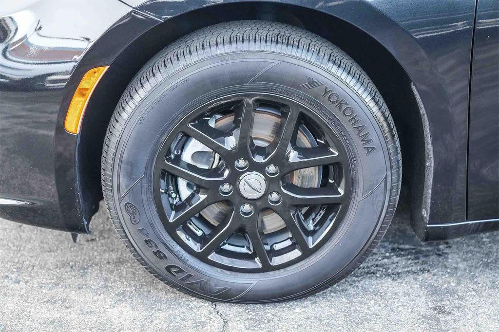 used 2023 Chrysler Pacifica car, priced at $22,397