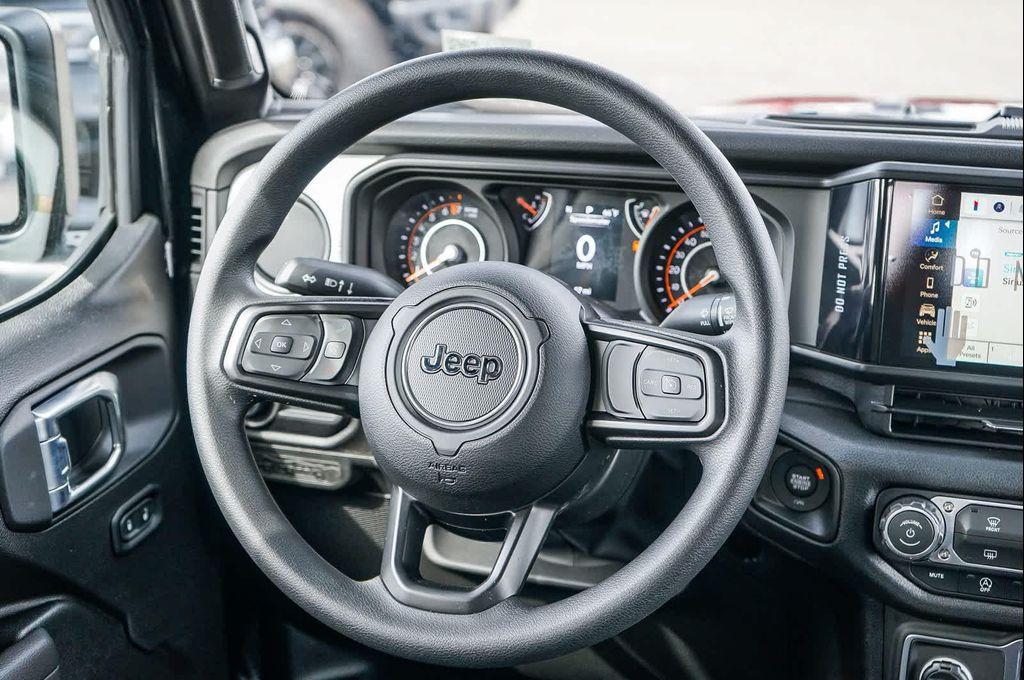 new 2026 Jeep Gladiator car, priced at $38,369