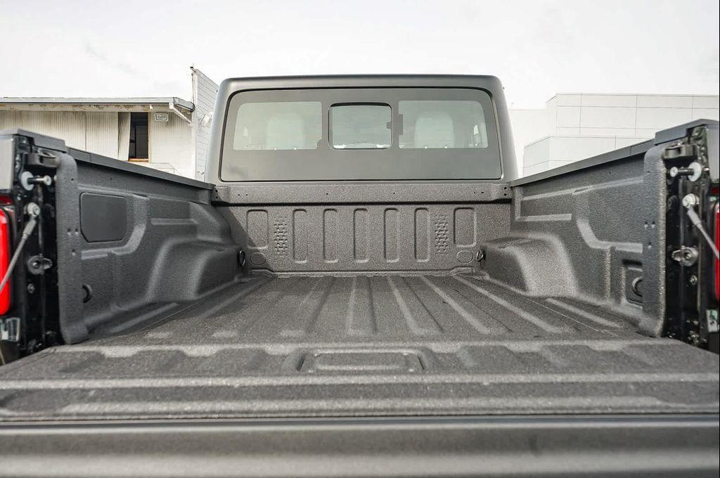 new 2026 Jeep Gladiator car, priced at $38,369