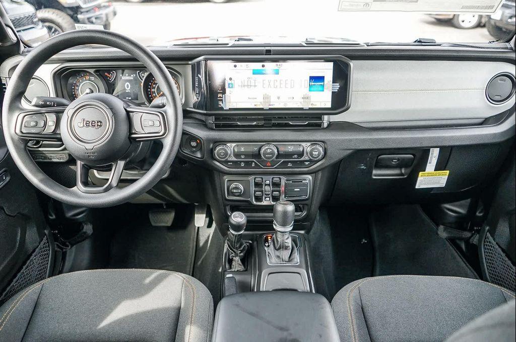 new 2026 Jeep Gladiator car, priced at $38,369