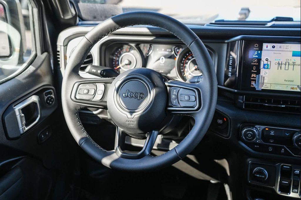 new 2026 Jeep Gladiator car, priced at $46,730