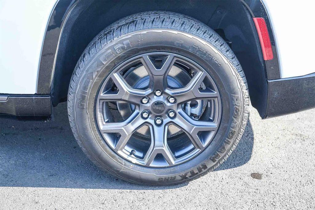 new 2026 Jeep Grand Wagoneer car, priced at $77,955