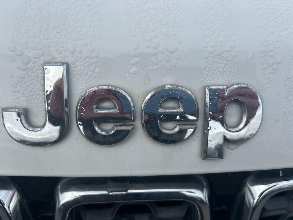 used 2019 Jeep Grand Cherokee car, priced at $16,650