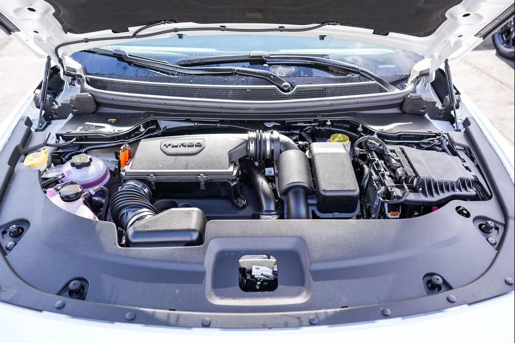 new 2026 Jeep Cherokee car, priced at $36,879