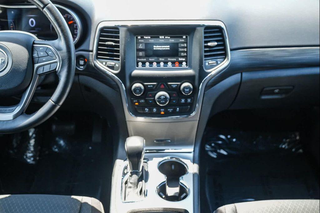 used 2021 Jeep Grand Cherokee car, priced at $22,744