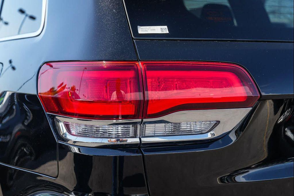 used 2021 Jeep Grand Cherokee car, priced at $22,744