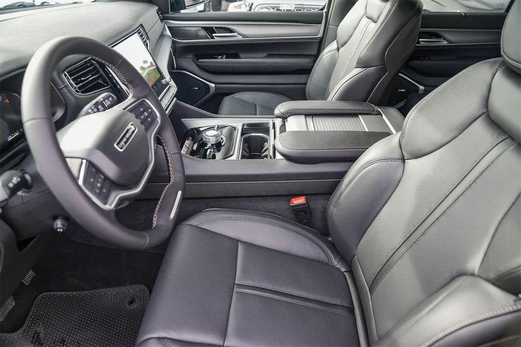 new 2026 Jeep Grand Wagoneer car, priced at $78,350