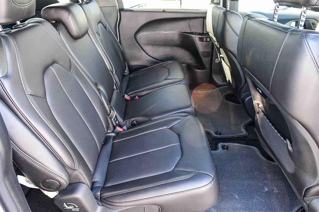 new 2026 Chrysler Pacifica car, priced at $39,189