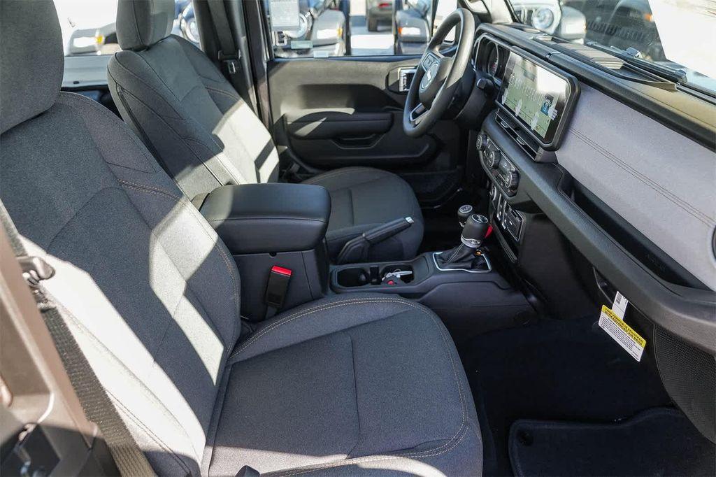 new 2026 Jeep Wrangler car, priced at $37,179